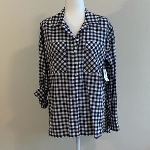 Navy and white Old Navy top